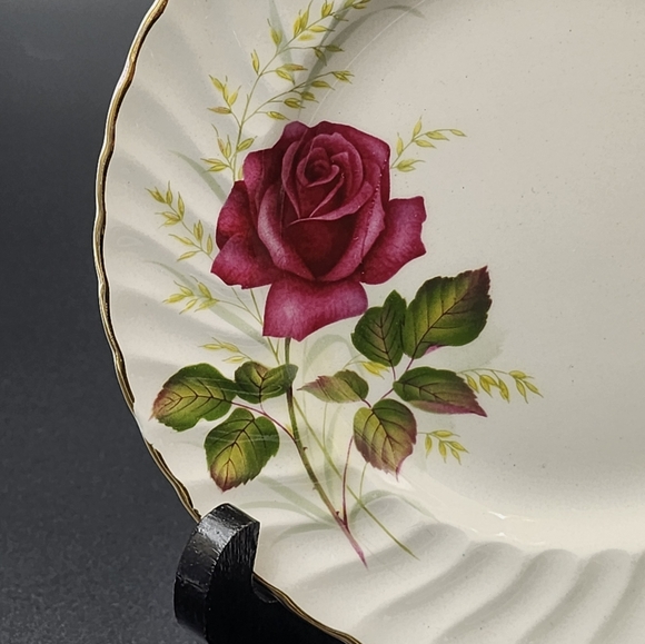 Ridgway Anniversary Rose Small plate - Picture 5 of 12